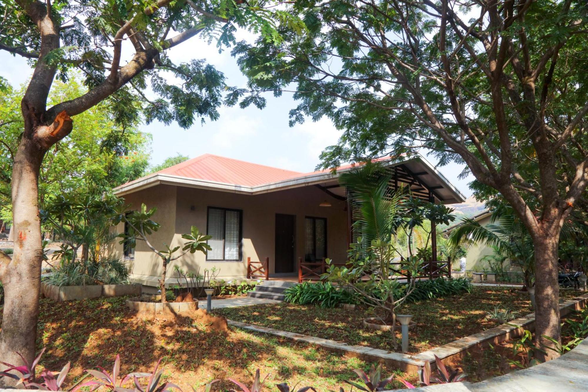 E&G Green Courts Resort At Koroli Hill Station ناسيك المظهر الخارجي الصورة