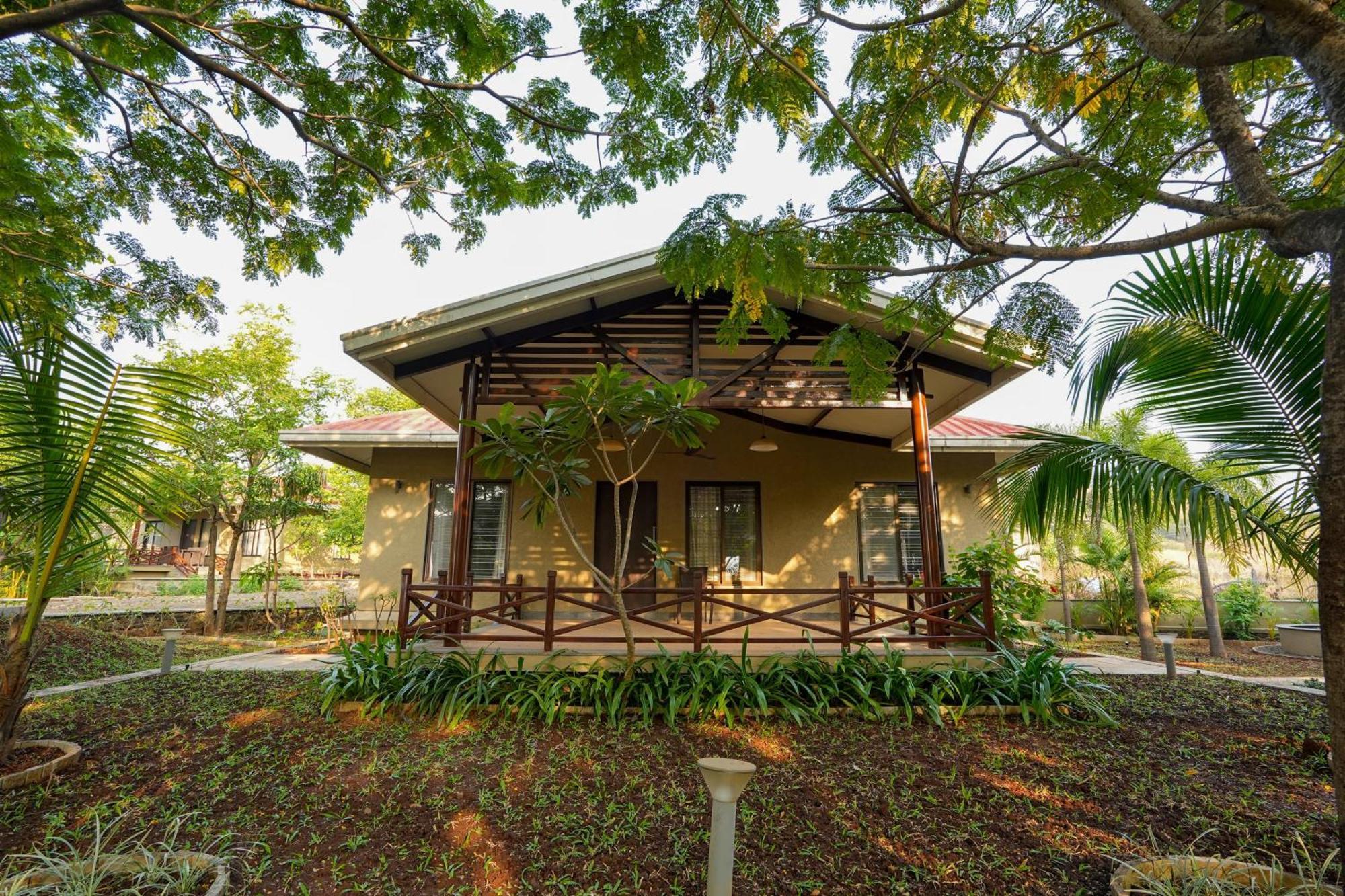 E&G Green Courts Resort At Koroli Hill Station ناسيك المظهر الخارجي الصورة