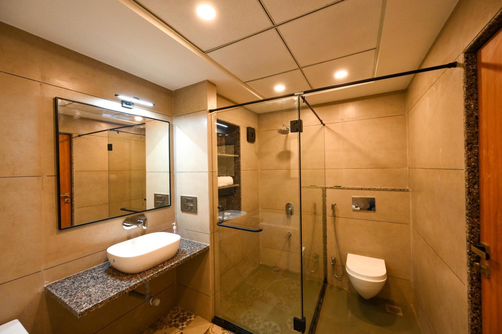 E&G Green Courts Resort At Koroli Hill Station ناسيك المظهر الخارجي الصورة