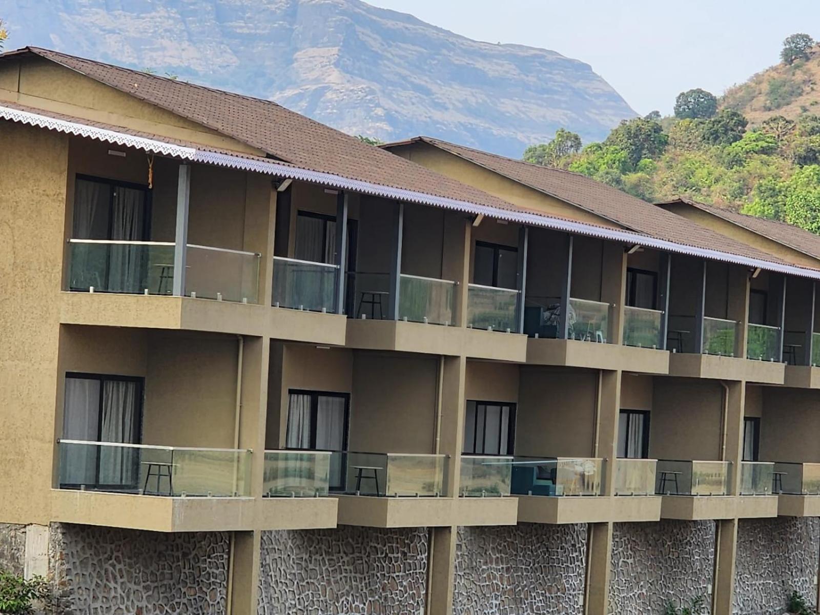 E&G Green Courts Resort At Koroli Hill Station ناسيك المظهر الخارجي الصورة