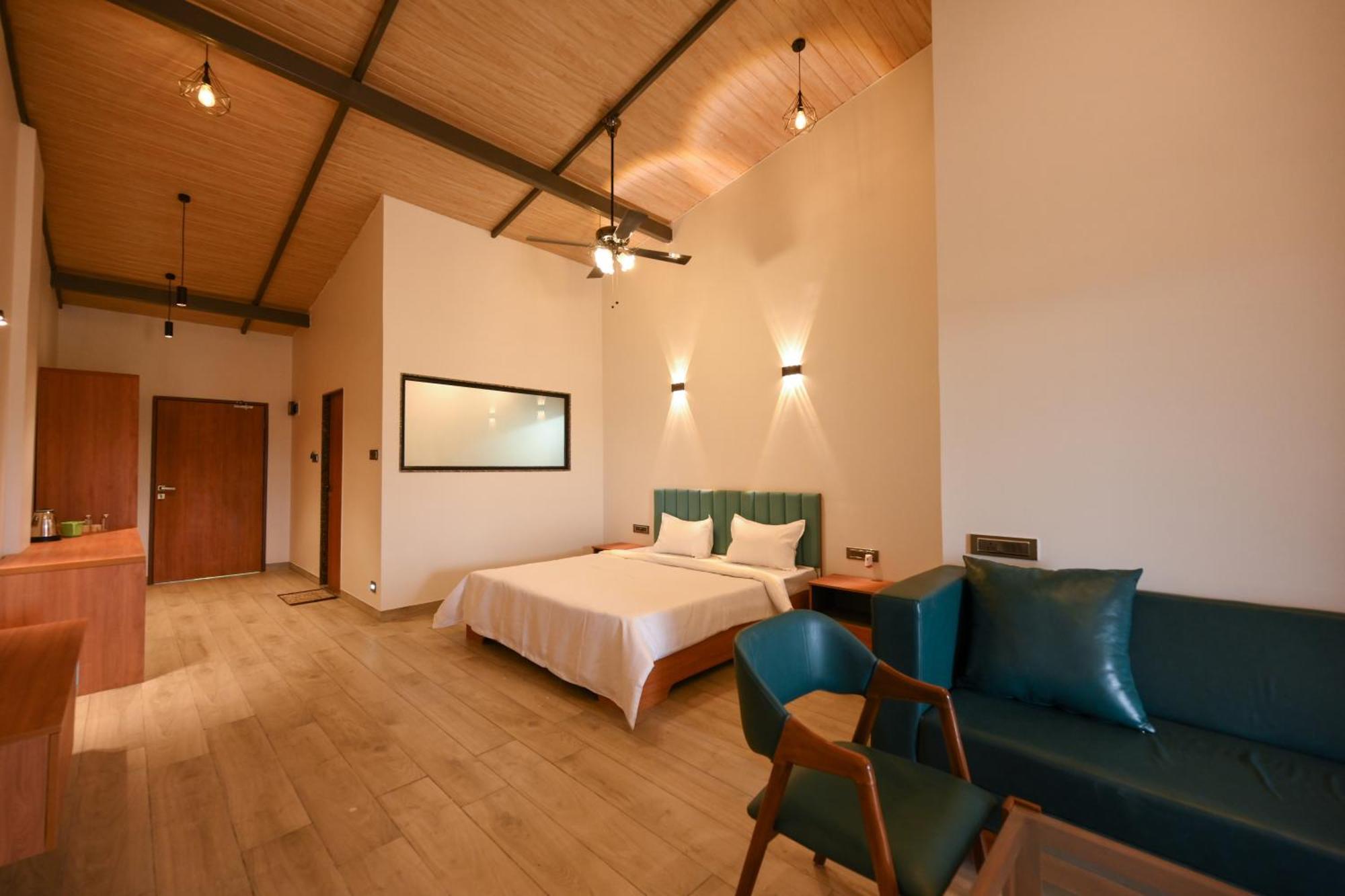 E&G Green Courts Resort At Koroli Hill Station ناسيك المظهر الخارجي الصورة